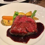 神泉 遠藤利三郎商店 - ニュージーランド産草牛のステーキフリット