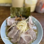 家系ラーメン まこと家 - 