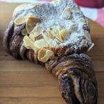 ベーカリー バンク - 