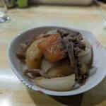 すずや - 肉じゃが（新玉ねぎ）