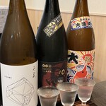 Sakedokoro Kawasemi - 日本酒飲み比べ
