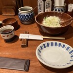 かつ吉 - まずキャベツから