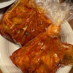 Maruman Shouten - 白菜キムチとカクテキ