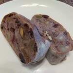 ラトリエ ドゥ プレジール - パン オ フリュイ ルージュ