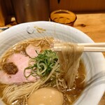 Soba Hausuko Nji Kihototogisu - 