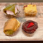 藤田餅店 - フルーツおはぎ（いちご）が藤田餅店の品です