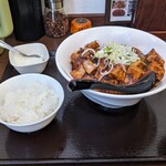 本格四川料理 麻辣先生 - 