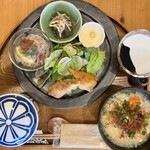 ひとはこやカフェ - 