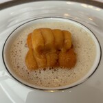 Les Amis - Delicate and airy sea urchin cream with velvety fennel sauce