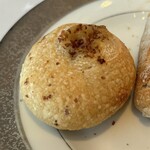 Les Amis - メインに合わせるパン