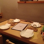 クッチーナ笑多 - ４人用テーブル席。２０１４年２月