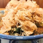 手打 さか本 そば - 看板　さか本そば　削り節の化け物