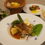 Pan-fried Setouchi red sea bream, bouillabaisse course (lunch & dinner)