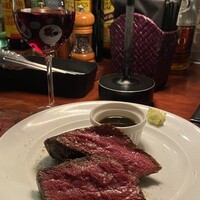 カルネジーオ イースト - 