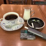 喫茶あうる - 有機無農薬コーヒー@タバコ吸い放題！