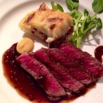 ア･ターブル - 峠下牛のステーキとミートパイ