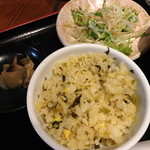 HOI - ランチのＨＯＩラーメン（醤油味）と炒飯（１，０００円）２０１４年２月