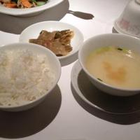 黄鶴 - ご飯、ザーサイ、スープ