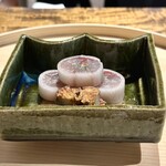 温石 - 鯵は大根で巻かれた砧巻仕立て、前回は鯵の棒寿司でしたので初めてでした。富士宮おでお牛蒡の揚げたん、牛蒡の食感や土の香りも心地よく期待感が膨らみました。
