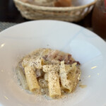 ミラコロ 伊豆高原 地元食材イタリアン - フレッシュホワイトアスパラのパスタ