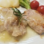 キッチン ブルー グローブ - 正面から、ローズマリー、塩レモンソースはタップリ！