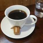 キッチン ブルー グローブ - ホットコーヒーのアップ