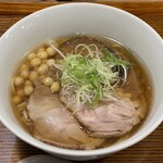 Mento gyoza fujiichi - らぁー麺