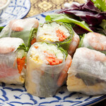 2 shrimp spring rolls