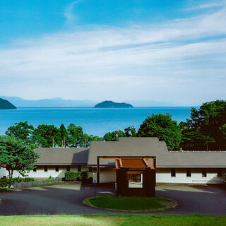 Enjoy a blissful moment at this beautiful lakeside Auberge overlooking Lake Biwa