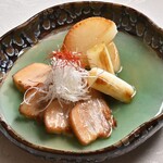 Kaorihime - 香川：オリーブ豚と焼大根の塩角煮