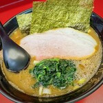 武虎家 暁 - ラーメン普通盛（950円）