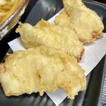 讃岐ブルース - 揚げたてアツアツで肉汁ジュワッのとり天