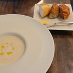 BISTRO POISSON ROUGE - 