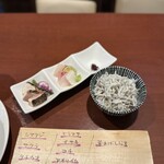 酒肴場 屯 - 海鮮丼¥500