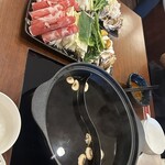  きのこ鍋＆きのこ料理専門店 何鮮菇 - 