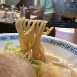 こばやし - 単に自家製麺というだけでなく、粉の配合にとことんこだわっています。