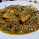 まかないカレー。ナンカレー店のカレーっぽくないつくり。ちょい高めだけど量は２倍ぐらいある。