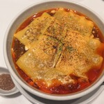 蝋燭屋 プレミア - 焼チーズ麻婆麺 辛さ痺れ増しRED HOTS 1,500円
                                チーズ250円
                                痺れ増し100円