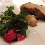 AKI NAGAO - 【2014年02月07日】 前菜 （なんといきなりお魚、そしてパクチーとラズベリー♪）