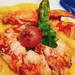 アピシウス - 完璧な火入れ。エビスキーにはタマラン