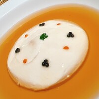 アピシウス - カリフラワームースの中に潜むのは・・・？