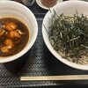 なぜ蕎麦にラー油を入れるのか。 新橋店