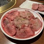 焼肉ホルモン 山水縁 - 