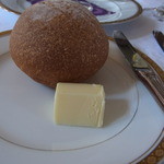 フランス料理グルメ - 2014.2)なくなるとそっと追加してくれるパン