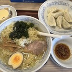 ぎょうざの満洲 - しおラーメン＆水餃子＆自家製カスタードプリン豆乳入り