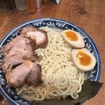 めん処 樹 - 一見多そうに見えるが、美味しい麺のためスルスル行けてしまう！