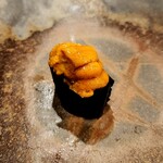 鮨 奥 - 馬糞雲丹