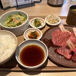 炭火焼肉 肉の匠 ひうち - 