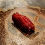 鮨 奥 - まぐろ赤身漬け