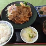 ふじや - 豚ロース味噌焼定食＋ほうれん草